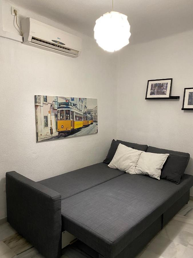 Beautiful Apartment In Historic City Center Sewilla Zewnętrze zdjęcie