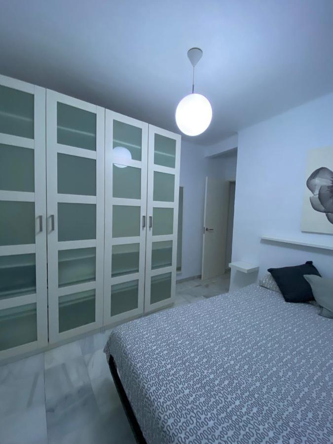 Beautiful Apartment In Historic City Center Sewilla Zewnętrze zdjęcie